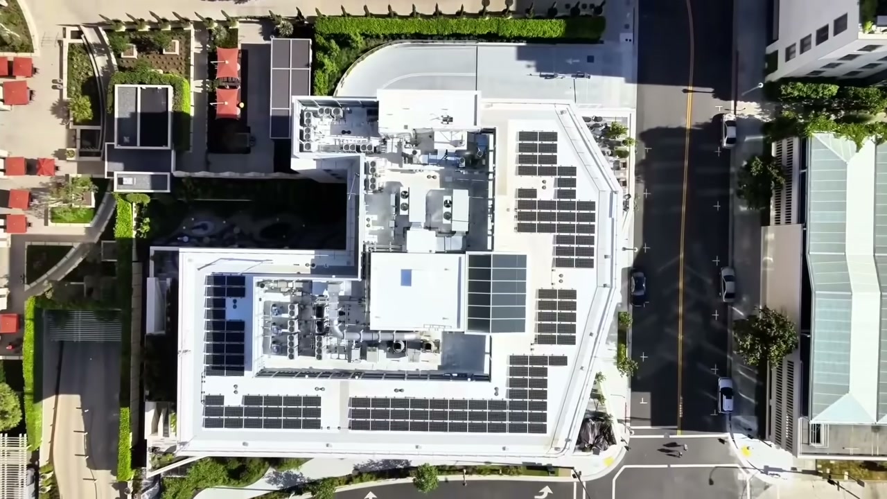 ปฏิวัติหลังคาบ้านด้วย Tesla Solar Panel: นวัตกรรมเปลี่ยนโลกที่สั่นสะเทือนอุตสาหกรรมพลังงาน - บทความจาก ITBlockman