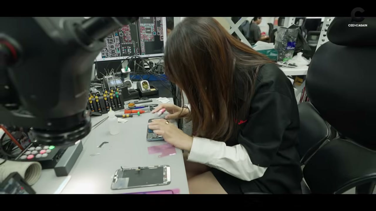 เจาะลึกประสบการณ์ลองเป็นช่างซ่อม iPhone มือใหม่: ยากกว่าที่คิดหรือแค่ตื่นเต้น? - บทความจาก ITBlockman