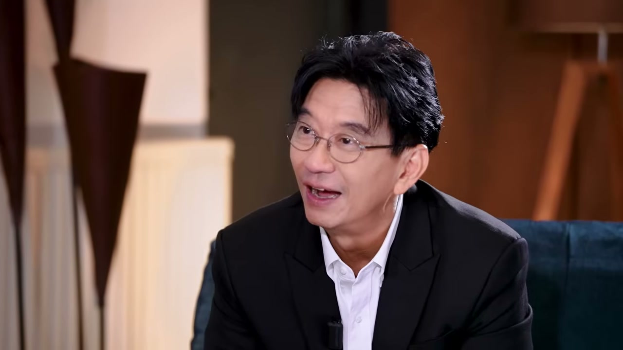 ถอดรหัสความสำเร็จ นัท เลอทาน่า จากลูกแม่ค้าสู่เจ้าของอาณาจักรธุรกิจด้วยความหมกมุ่น - บทความจาก ITBlockman