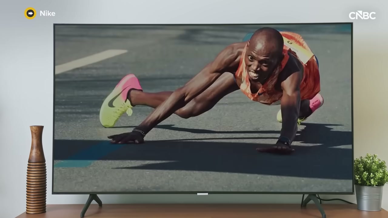 เจาะลึกสมรภูมิรองเท้ากีฬา: ทำไม Nike ถึงเสียแชมป์ให้ Hoka และ On พร้อมอนาคตของ Crocs - บทความจาก ITBlockman
