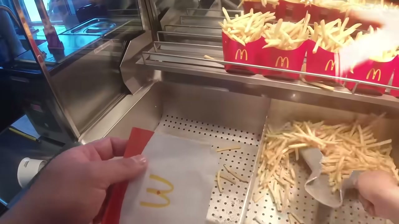 เจาะลึกกระบวนการผลิตเฟรนช์ฟรายส์ McDonald's จากโรงงานสู่จานอร่อย - บทความจาก ITBlockman