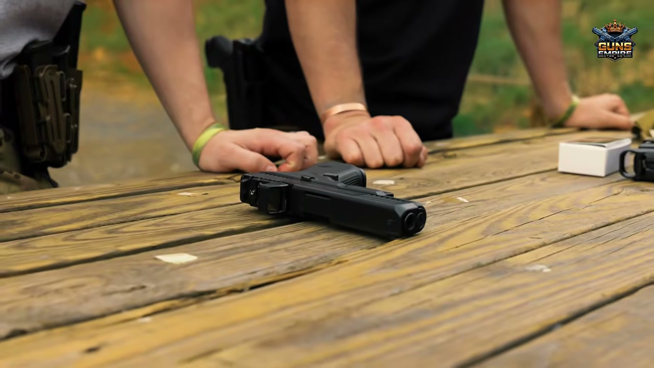 เจาะลึก 10 อันดับปืน Glock ที่ดีที่สุดสำหรับการพกพาในชีวิตประจำวัน (Everyday Carry) - บทความจาก ITBlockman