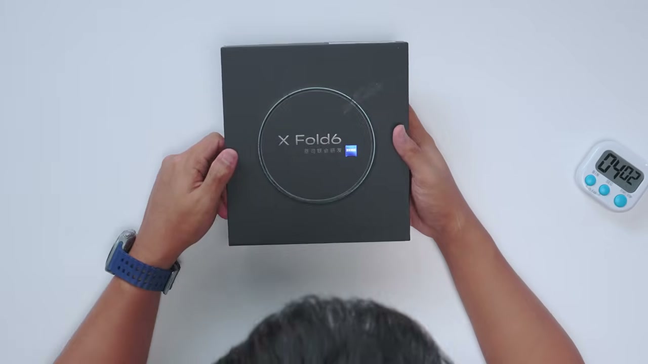 รีวิวแกะกล่อง Vivo X Fold6: มือถือจอพับสุดล้ำ ต่อเลนส์เสริมได้ แบตเตอรี่อึดที่สุดในโลก! - บทความจาก ITBlockman