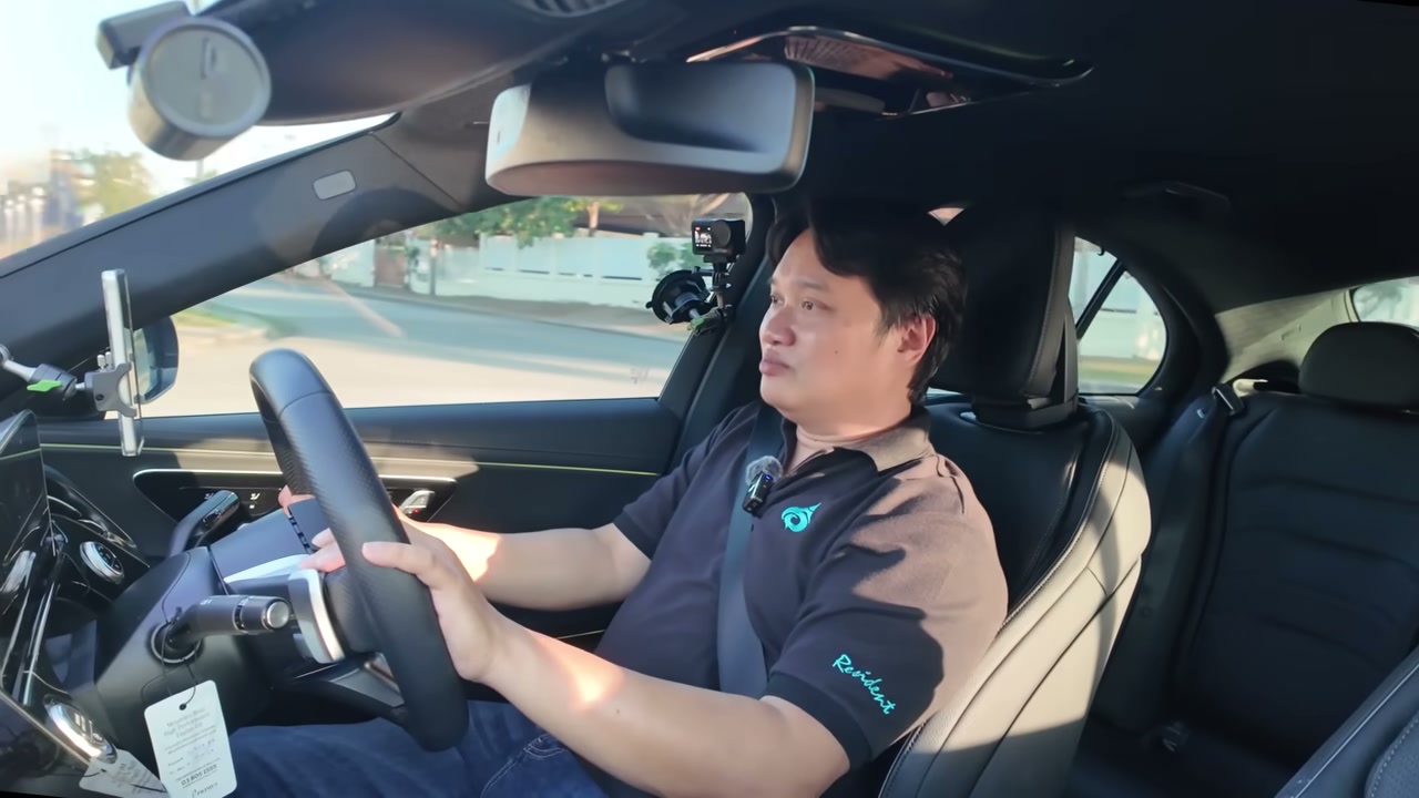 เปลี่ยนจาก Camry มาสู่ Mercedes-Benz E-Class W214: รีวิวเจาะลึกความคุ้มค่าหลังใช้งานจริง 3 เดือน - บทความจาก ITBlockman