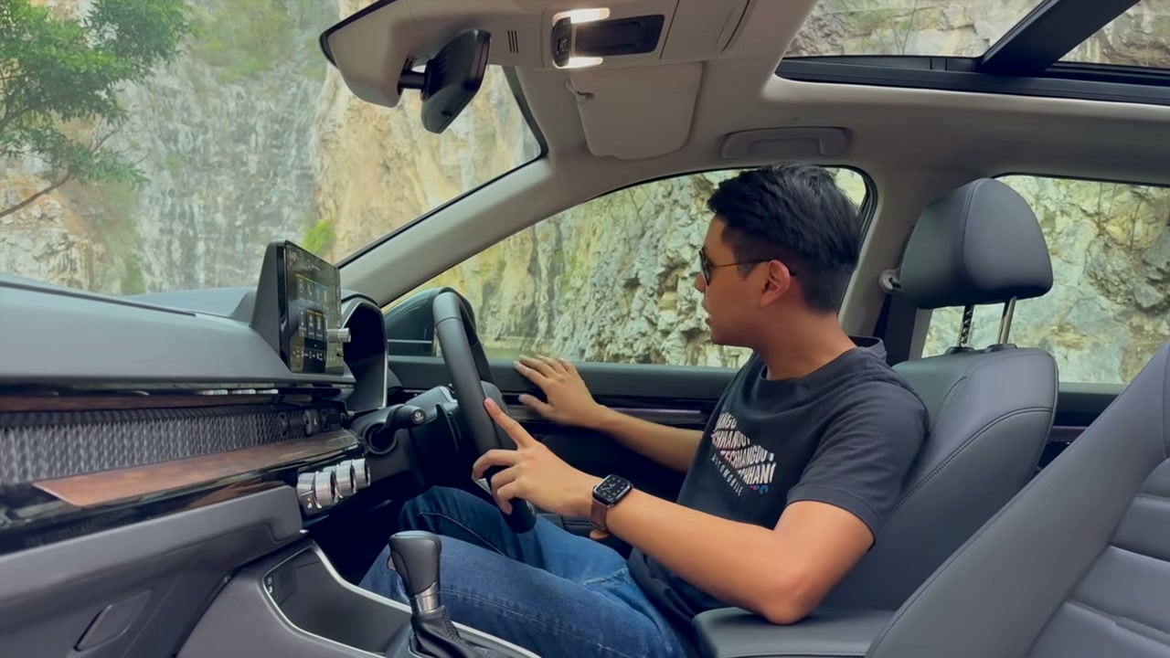 เจาะลึกรีวิว Honda CR-V ES e:HEV ขับ 2 ตัวรองท็อป ครบเครื่องเรื่องครอบครัวและประหยัดน้ำมัน - บทความจาก ITBlockman