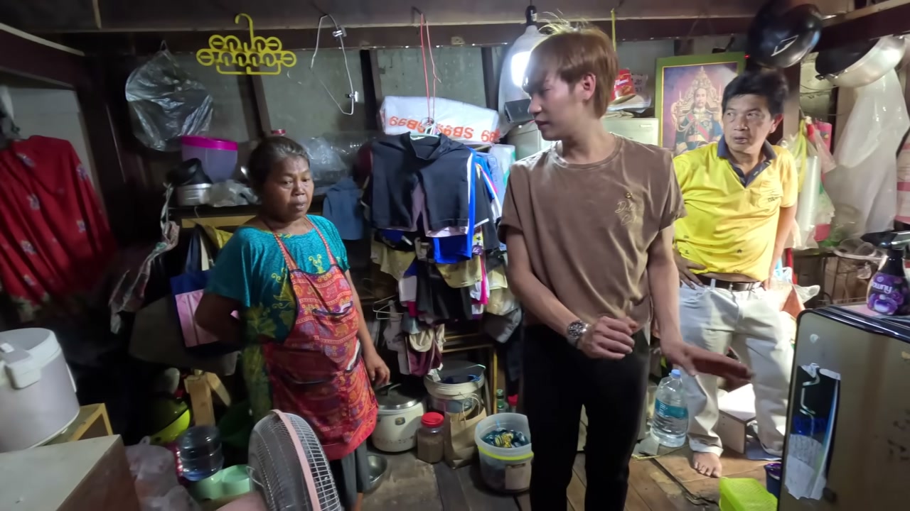เปิดโลกคลองเตย: เจาะลึกชีวิตจริงในสลัมที่ใหญ่ที่สุดในกรุงเทพมหานคร - บทความจาก ITBlockman