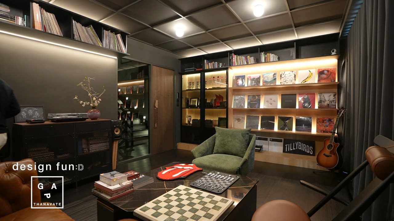 รีโนเวตทาวน์โฮม 30 ตร.ว. ให้เป็นสตูดิโอทำเพลงและบ้านในฝันสไตล์ Industrial ของ Billy Tilly Birds