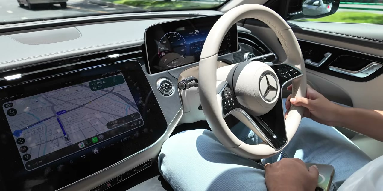 รีวิวเจาะลึก Mercedes-Benz E350e Exclusive: ทางเลือกใหม่ที่เน้นความหรูหราแบบสุขุม - บทความจาก ITBlockman
