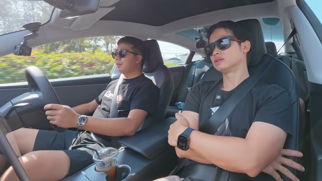 รีวิวเจาะลึก Tesla Model 3 Standard: จากผู้ใช้ Model Y ตัวจริง สรุปซื้อหรือไม่ซื้อ? - บทความจาก ITBlockman