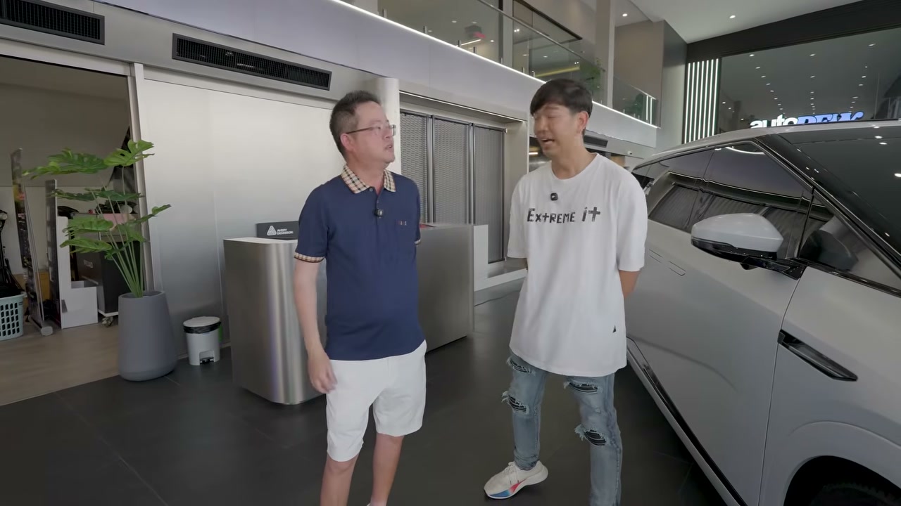 เปิดมุมมองการเงินและการใช้ชีวิตของ ดิว วีรวัฒน์ ราชา Supercar กับแนวคิดเช่าบ้าน vs ซื้อบ้านที่ทำเอาหลายคนต้องคิดใหม่ - บทความจาก ITBlockman