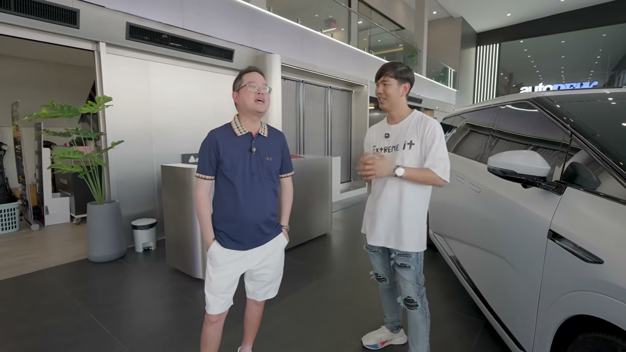 เปิดมุมมองการเงินและการใช้ชีวิตของ ดิว วีรวัฒน์ ราชา Supercar กับแนวคิดเช่าบ้าน vs ซื้อบ้านที่ทำเอาหลายคนต้องคิดใหม่ - บทความจาก ITBlockman