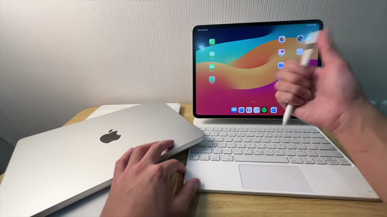 ทำไมผมถึงเลิกพยายามใช้ iPad แทนคอมพิวเตอร์? บทเรียนจากการปรับเปลี่ยน Workflow การทำงาน - บทความจาก ITBlockman