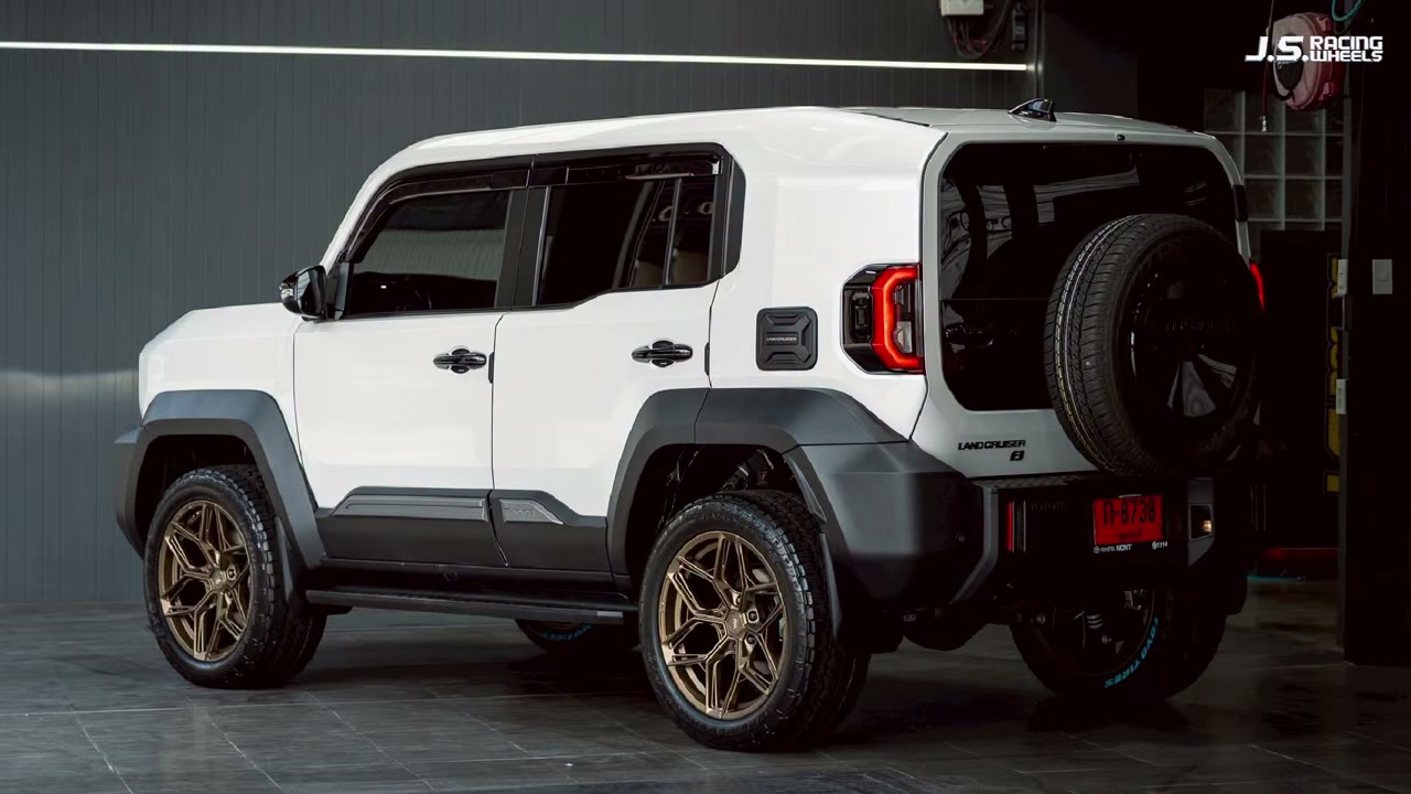 รีวิวแต่ง Toyota Land Cruiser FJ สไตล์ Sport Cross Country จัดเต็มจากสำนัก J.S. Racing Wheels - บทความจาก ITBlockman