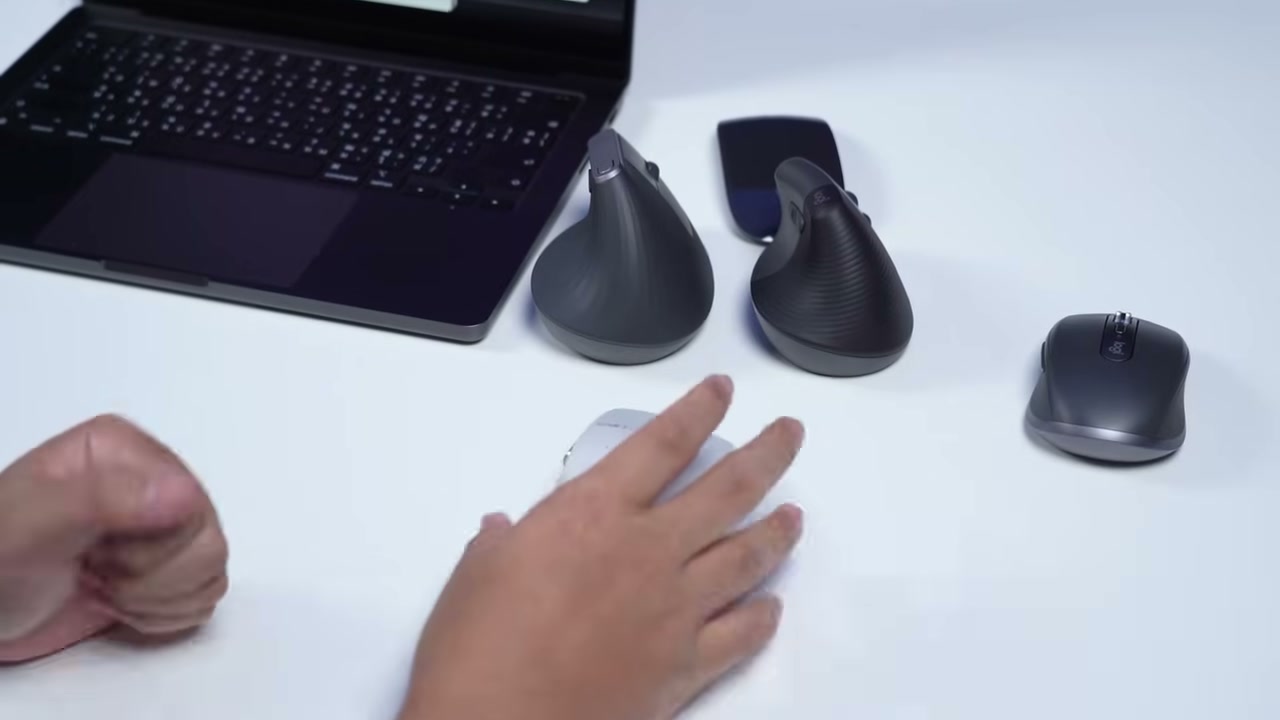จัดอันดับ 5 เมาส์สำหรับคนใช้ MacBook เลือกตัวไหนดี? เจาะลึก Magic Mouse vs Logitech - บทความจาก ITBlockman