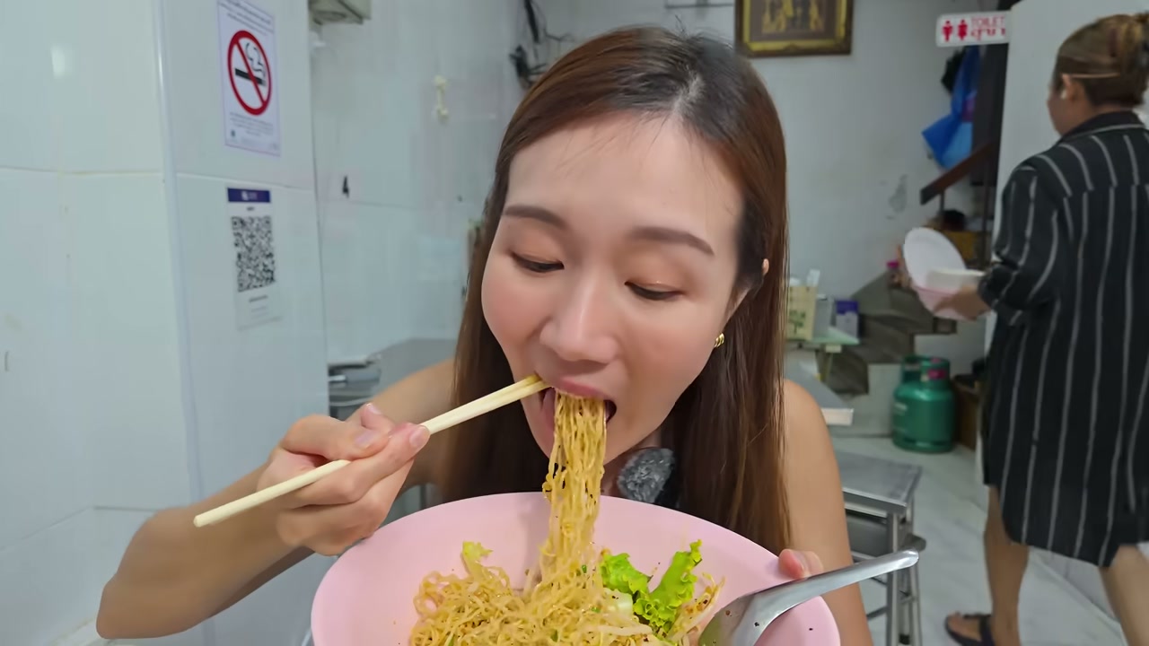 ตะลุยกินย่านประดิพัทธ์-สะพานควาย แหล่งรวมสตรีทฟู้ดในตำนานที่ต้องไปลอง - บทความจาก ITBlockman